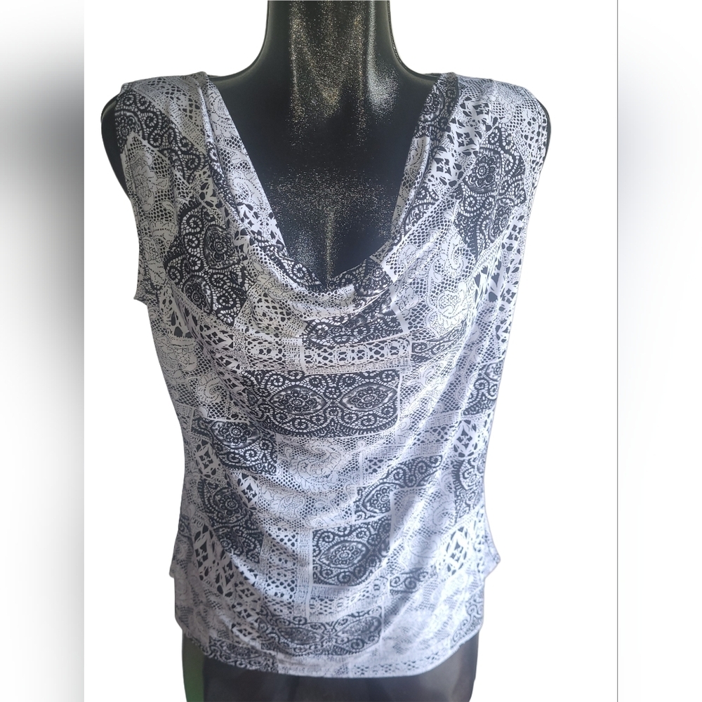 Beechers Brook Black and White Patterned Sleeveless Drape Cowl Neck Top XL